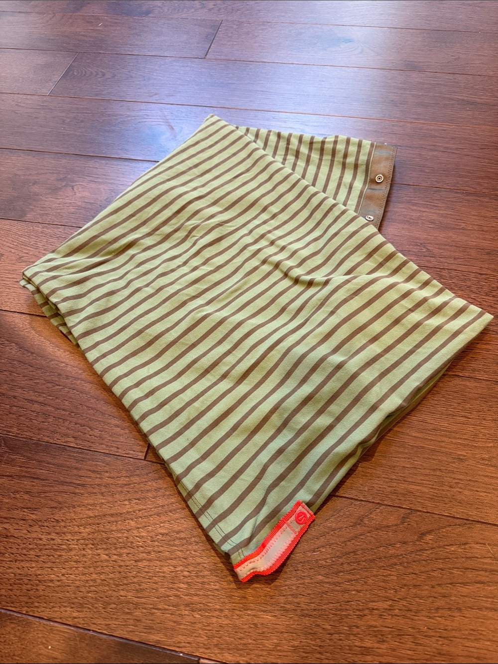 Lululemon Vinyasa Scarf in Green/Brown - One Size - C11-291